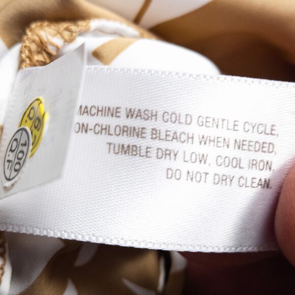 Old Navy Blouse Sailboat Print Tan White Size L Coastal Grandma - Picture 5 of 7